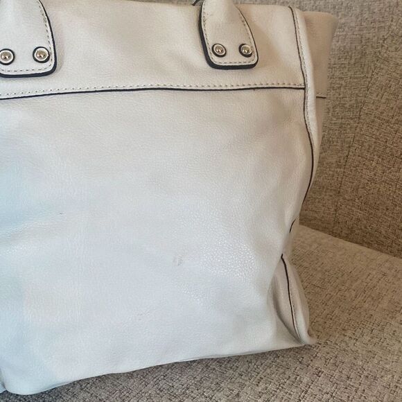Guess white leather handbag - Picture 6 of 12